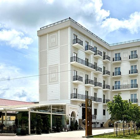 Boutique Hotel Bals 외부 사진