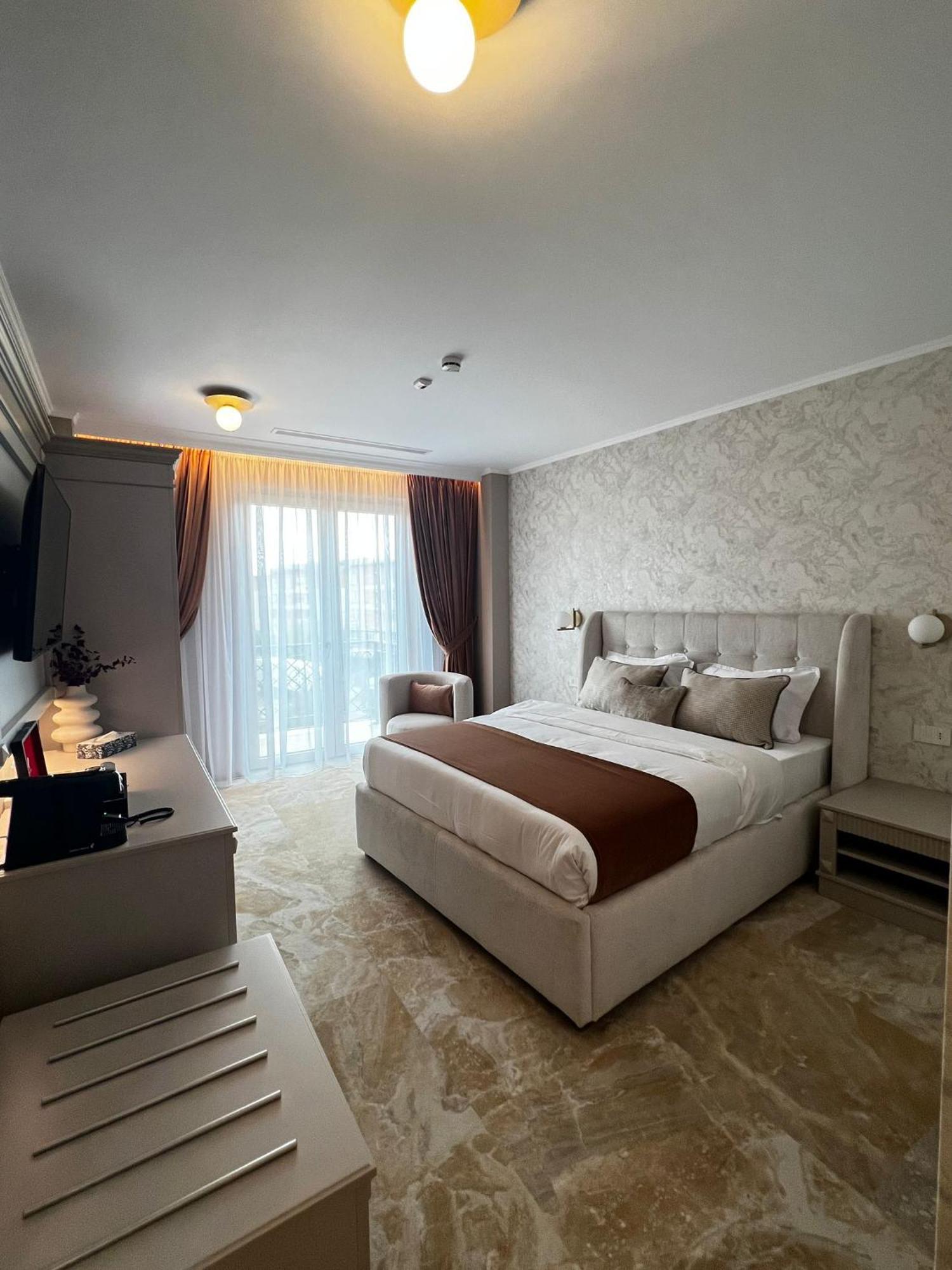 Boutique Hotel Bals 외부 사진