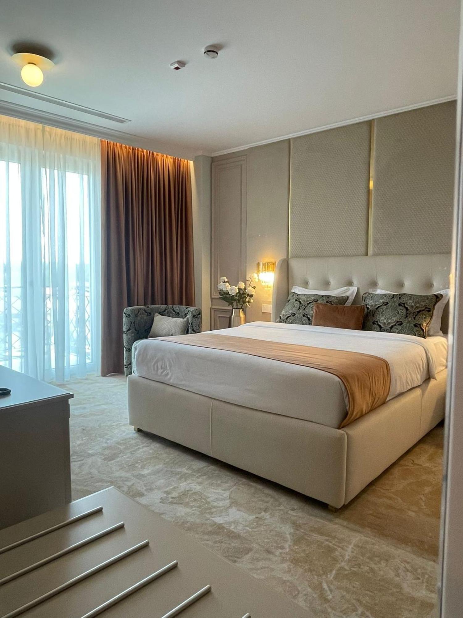 Boutique Hotel Bals 외부 사진