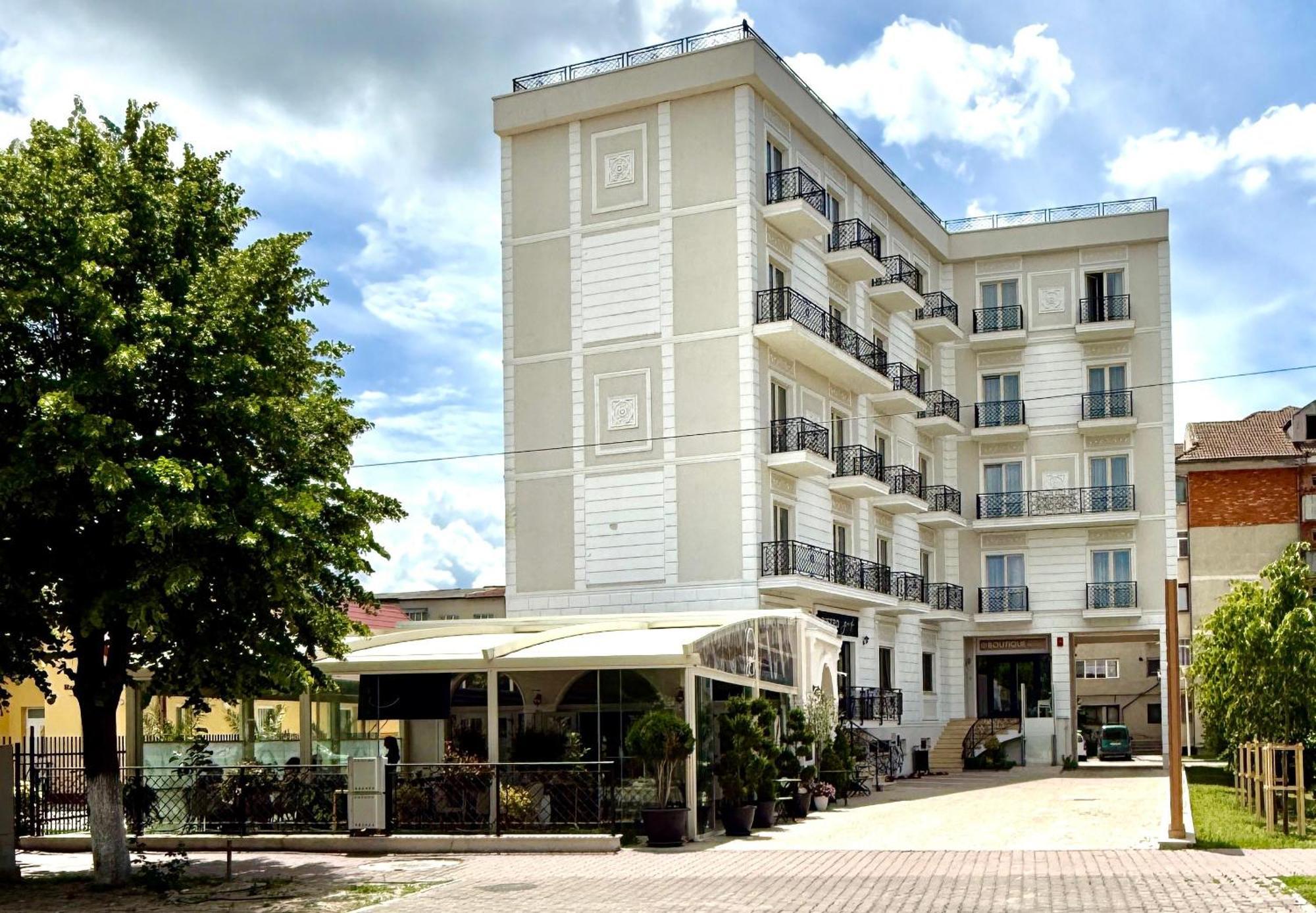 Boutique Hotel Bals 외부 사진